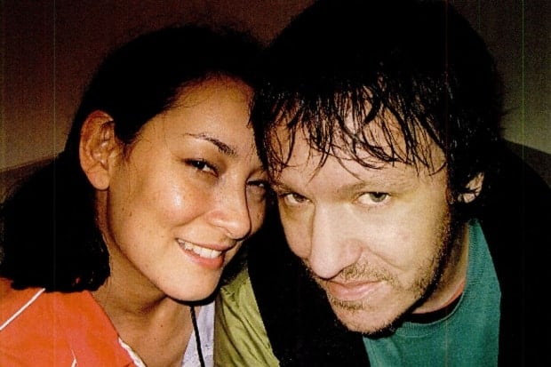 Jennifer Chiba & the Mystery of Elliott Smith's Death Elliott Smith and his girlfriend Jennifer Chiba