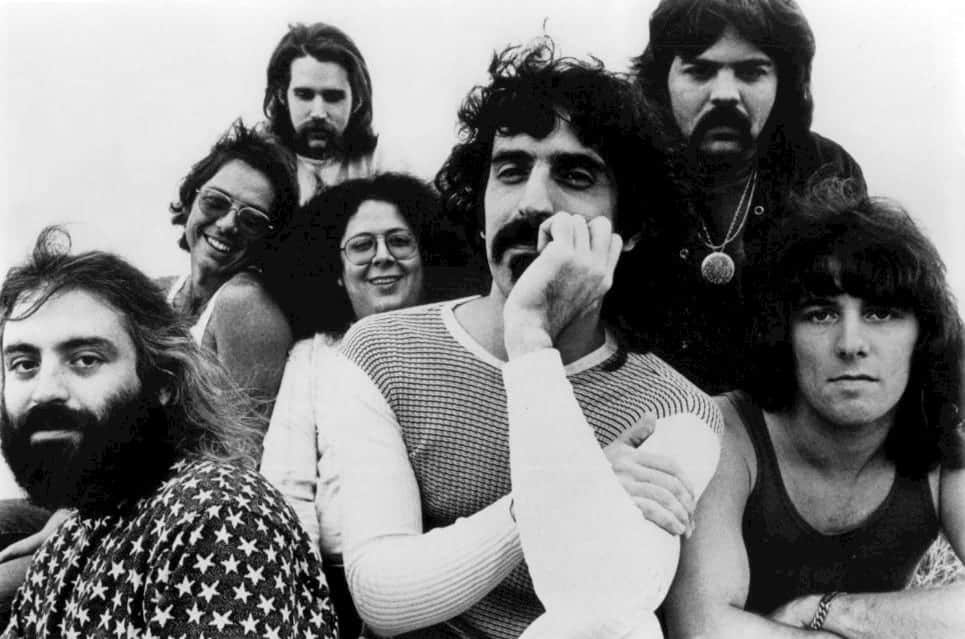 Lowell George: The Little Feat Frontman That Died Too Young Lowell George and The Mothers of Invention in 1971.