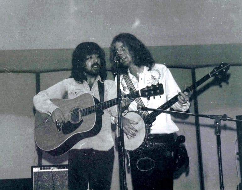 Clarence White and Roger McGuinn (1972).