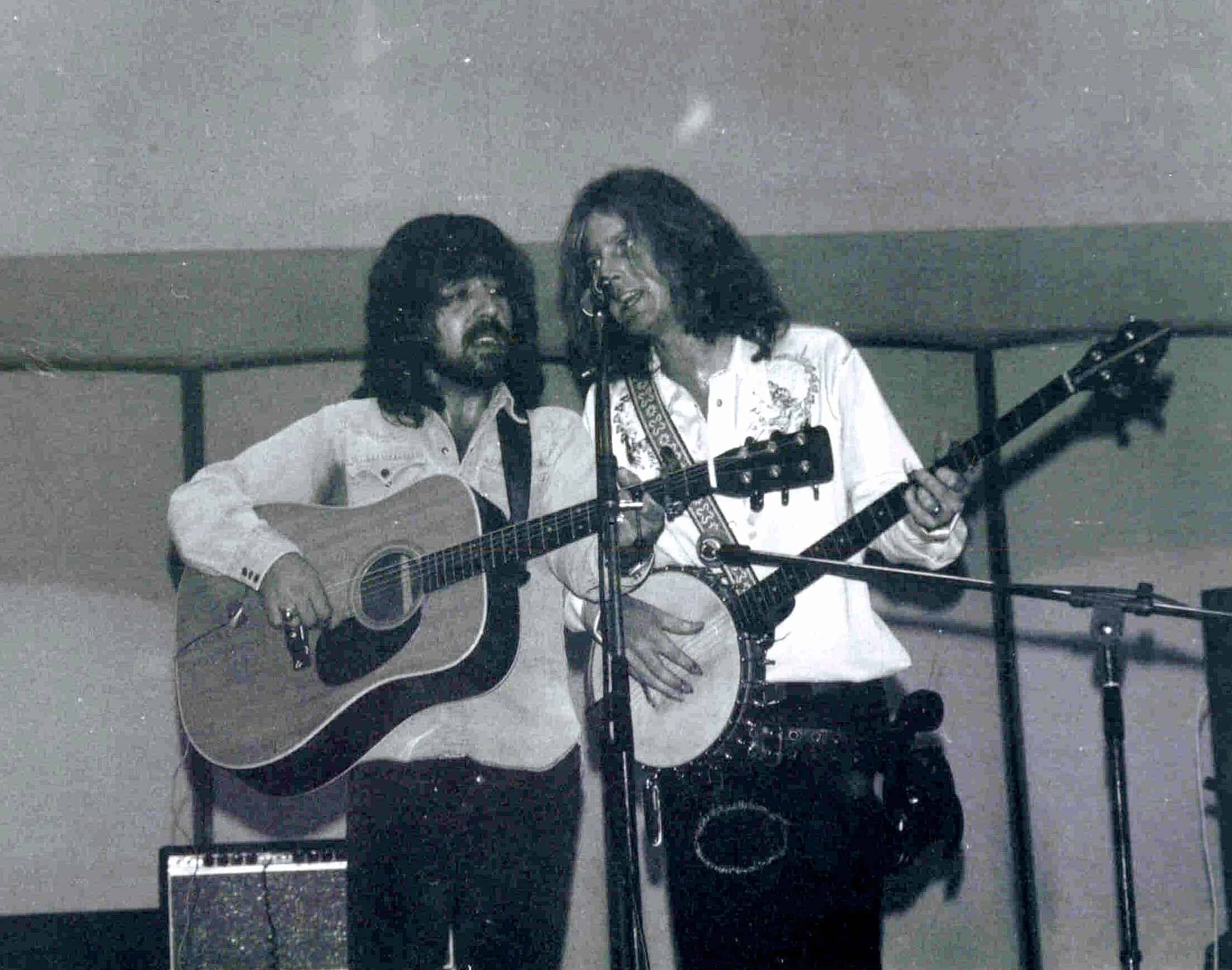 Clarence White and Roger McGuinn (1972).