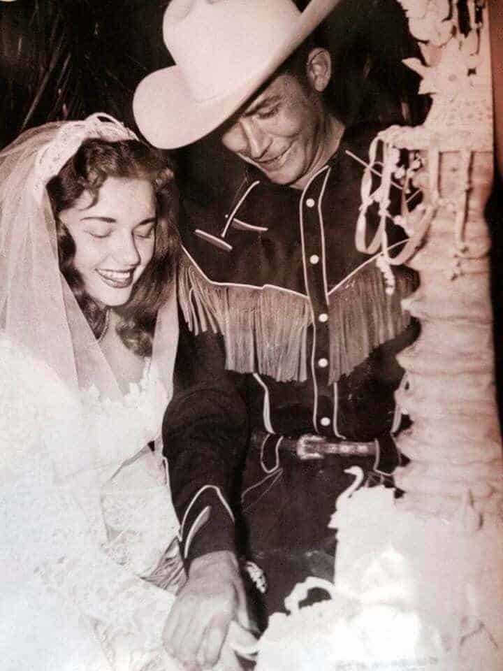 Billie Jean Horton: The Dazzling Widow of Country Legends Hank Williams & Billie Jean Williams (1952).