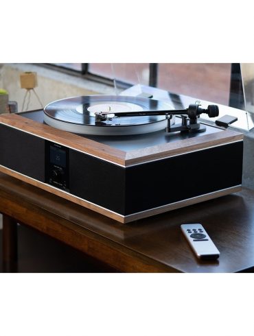 best record player with speakers