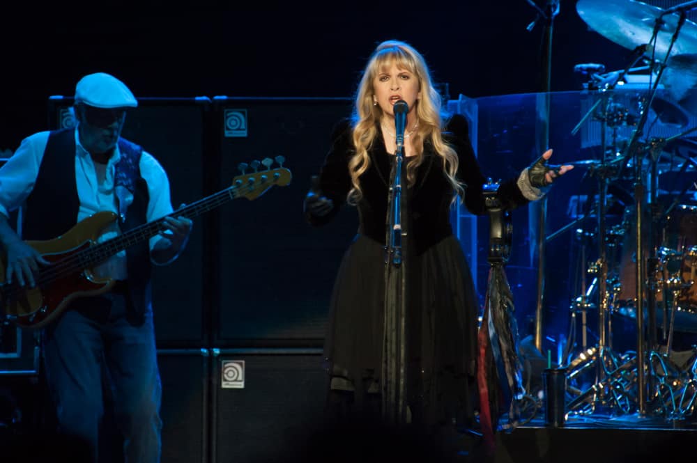 Stevie Nicks: The Bella Donna Behind The Mask The Life And Times Of Stevie Nicks