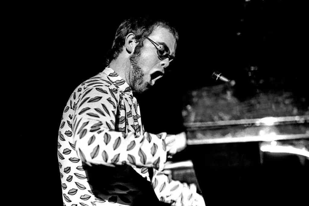 A Young Elton John In 40 Amazing Photos (+1 Epic Video) a young elton john