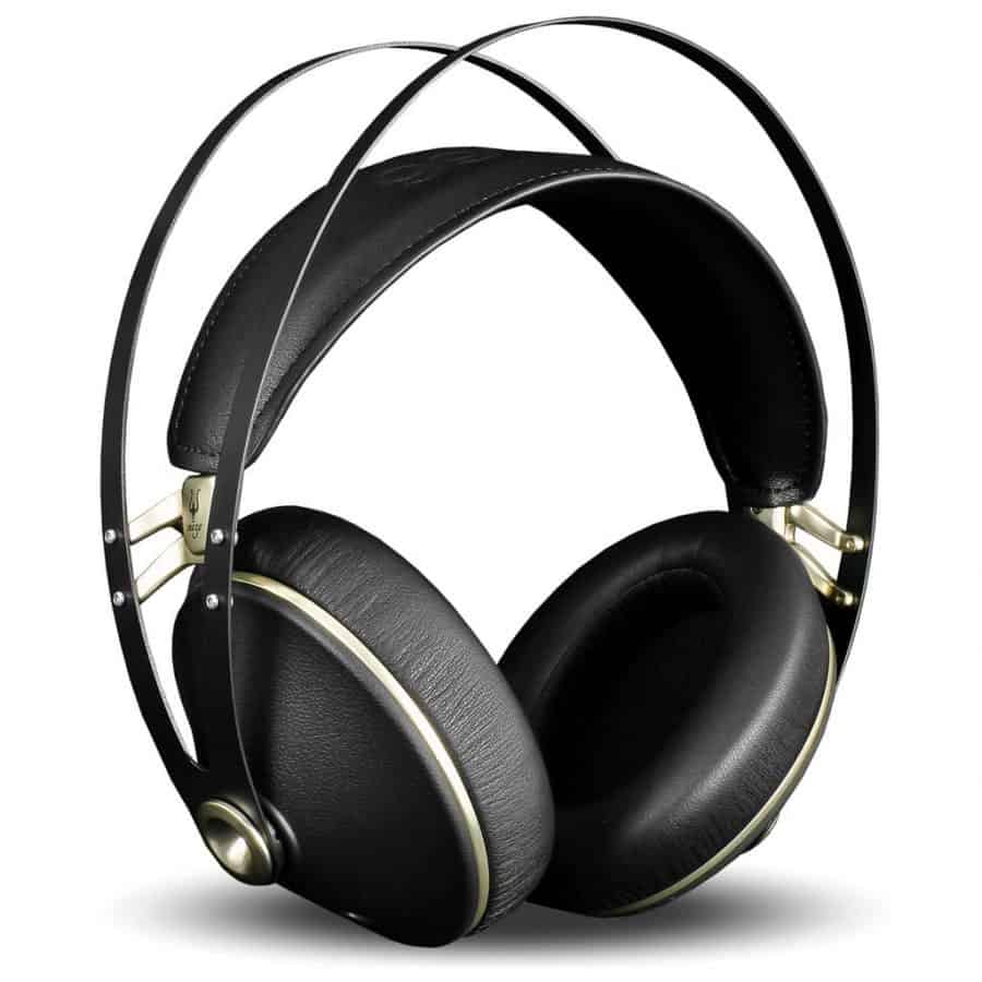 The 7 Best Budget Audiophile Headphones Under 250 2022 Revised 2024