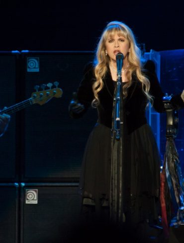 Top 10 Best Stevie Nicks Songs Of All Time