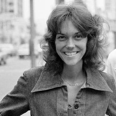 The Avoidable Death Of Karen Carpenter And What It Taught Us