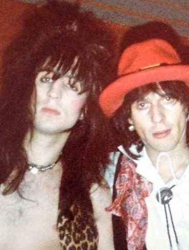 The Tragic Death Of Hanoi Rocks’ ‘Razzle’ While Partying With Mötley Crüe