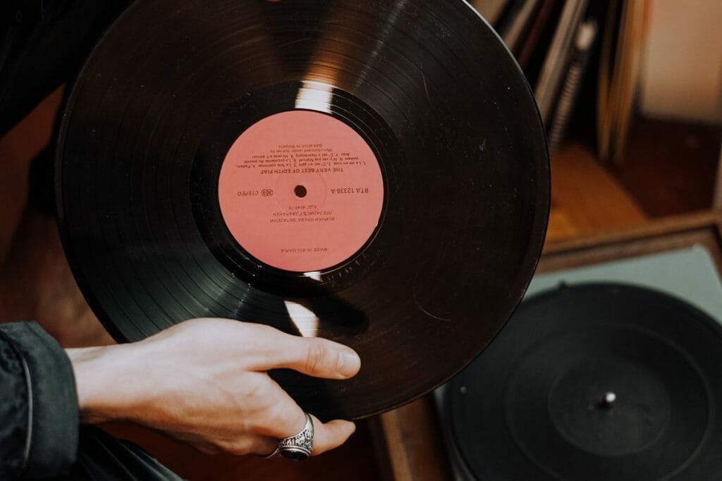 8 Interesting Facts You Never Knew About “Roxanne” By The Police roxanne