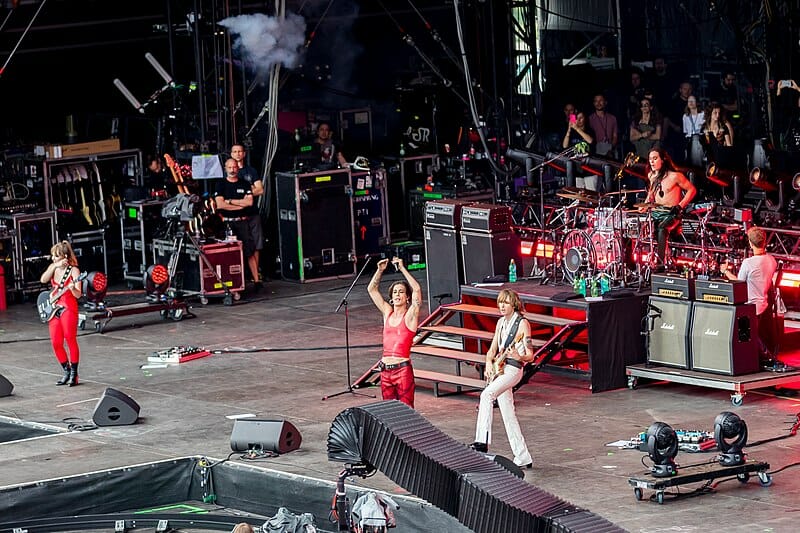 Get To Know Maneskin's Bass Player Victoria De Angelis: Age, Partner & 13 Other Facts maneskin