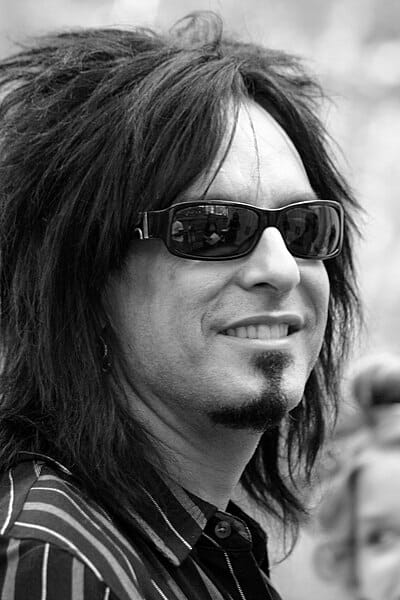 nikki sixx's net worth