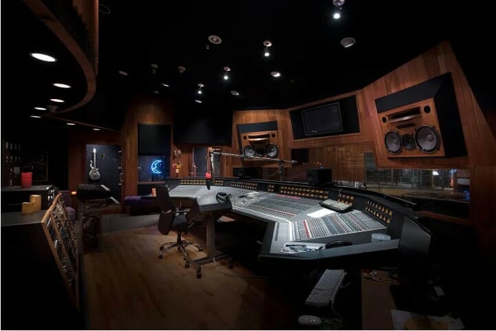 Paisley Park Photos: An Intimate Look at Prince's Private Universe paisley park photos
