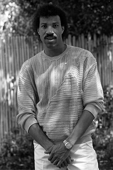 The Story Of Lionel Richie | From Humble Beginnings To Global Stardom lionel ritchie