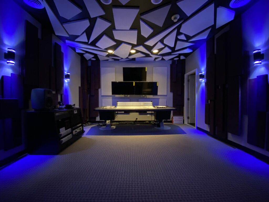Where Can I Find the Best Value Acoustic Panels for Recording Studios? Audimute