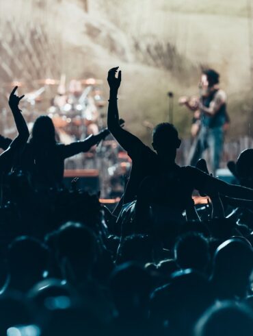 8 Best Rock Bands to See Live Right Now Best Rock Bands to See Live