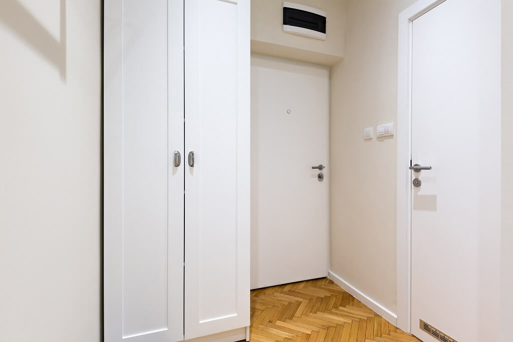 Soundproofing Repairs - How To Fix Gaps, Doors, Walls, and Windows soundproofing