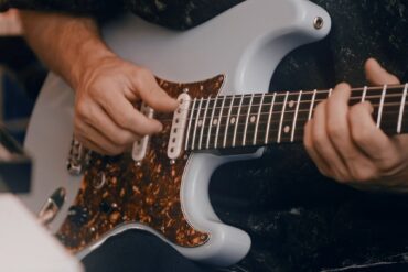 Iconic Custom Guitars