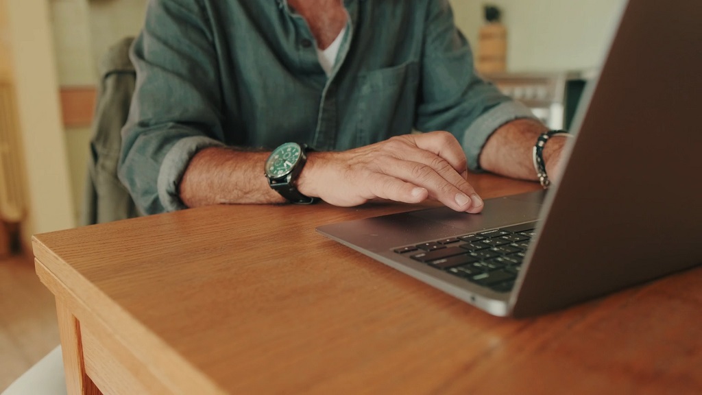How to Build a Social Media Campaign for a Single, Album or Tour Social media campaign